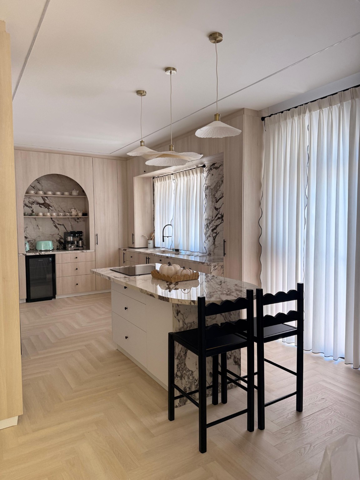 Custom interior by Wood Design & Decoration